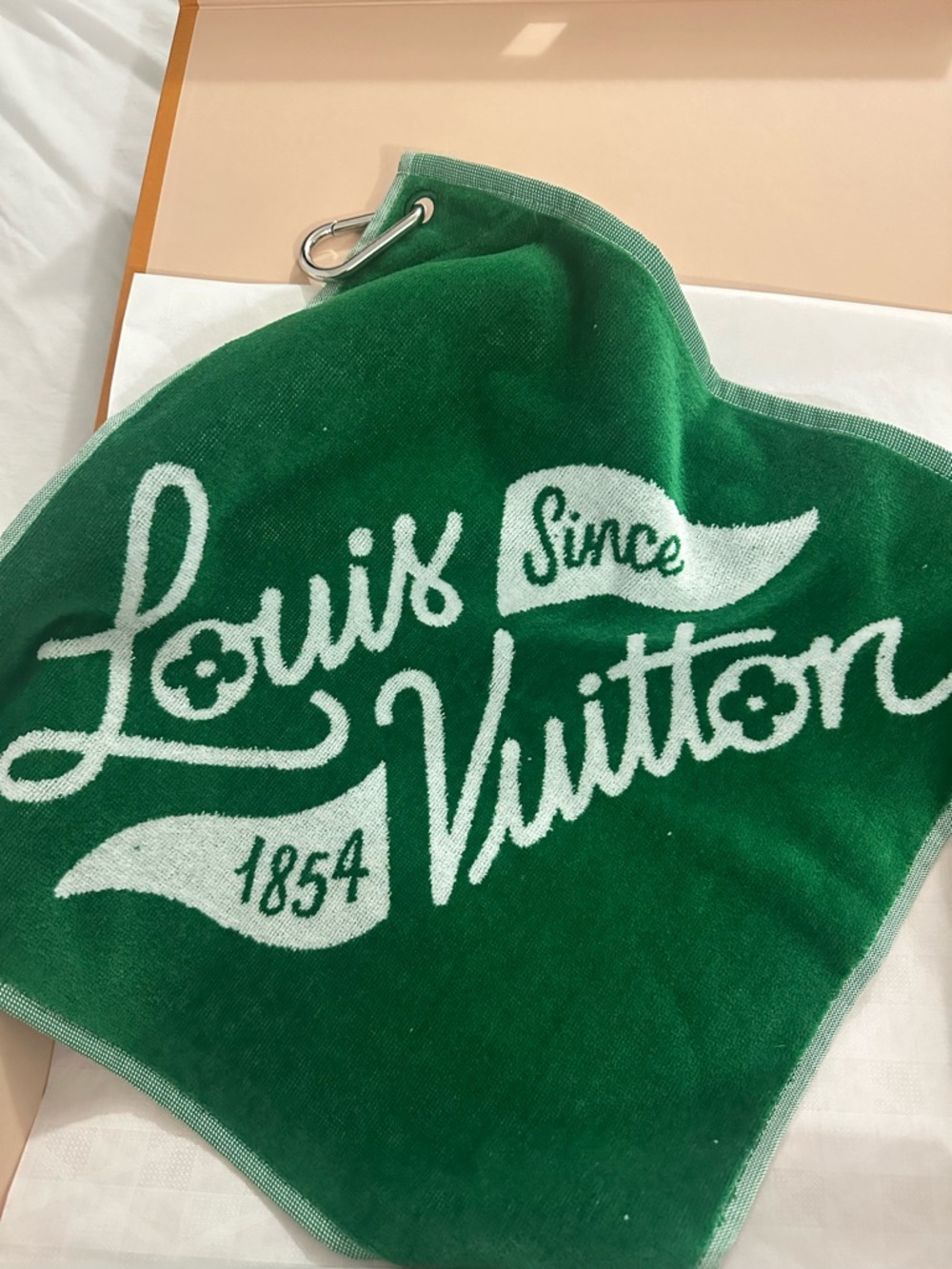 Louis Vuitton Golf Towel - Picture 4 of 6
